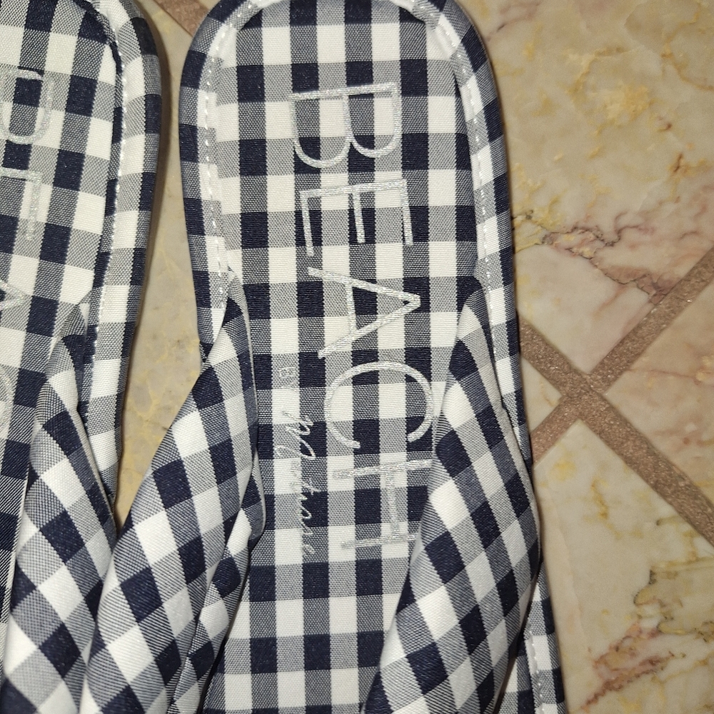 NWOT Gingham Sandals - Picture 5 of 7